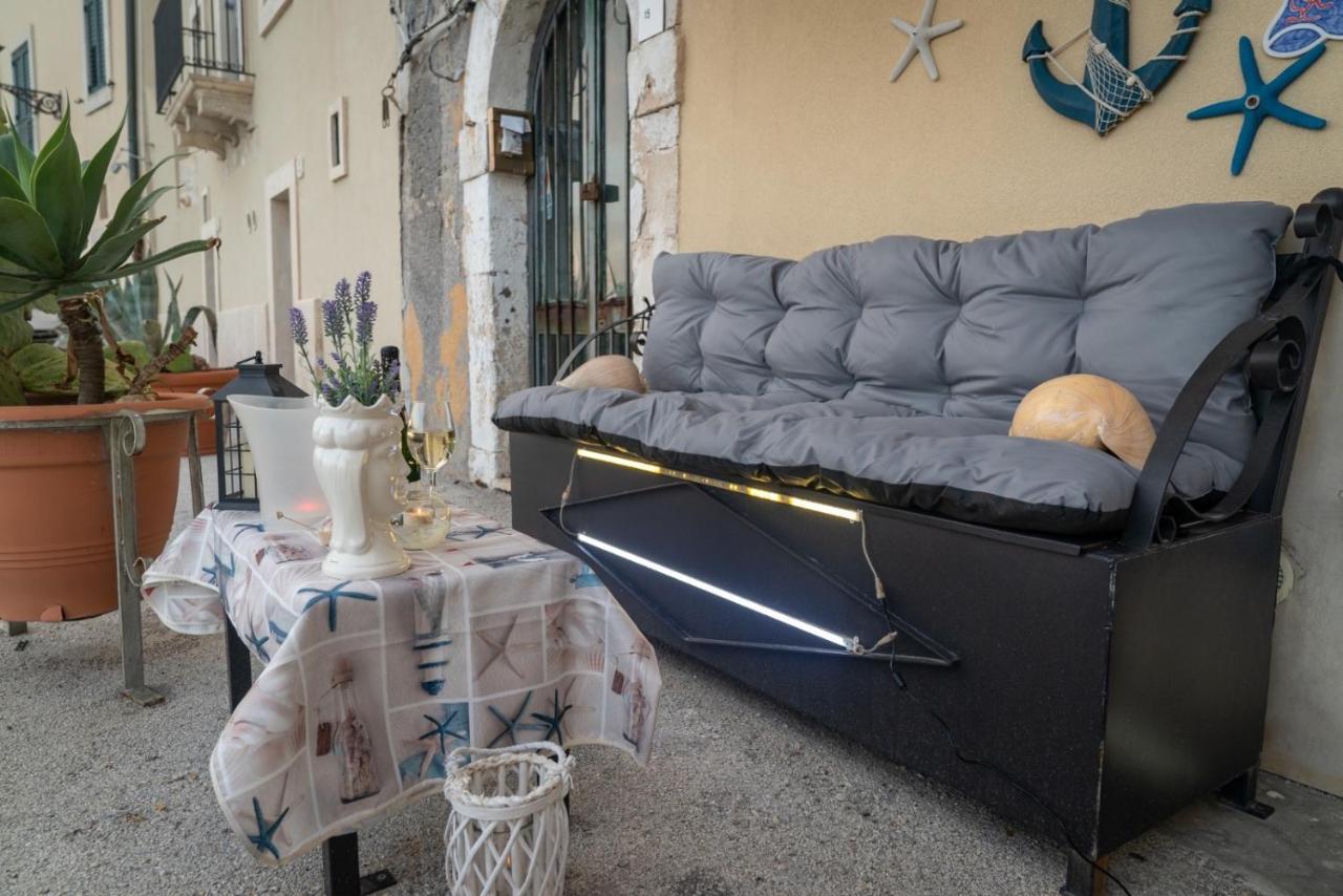 Suite Ortigia Vista Mare Syrakusa Exteriör bild