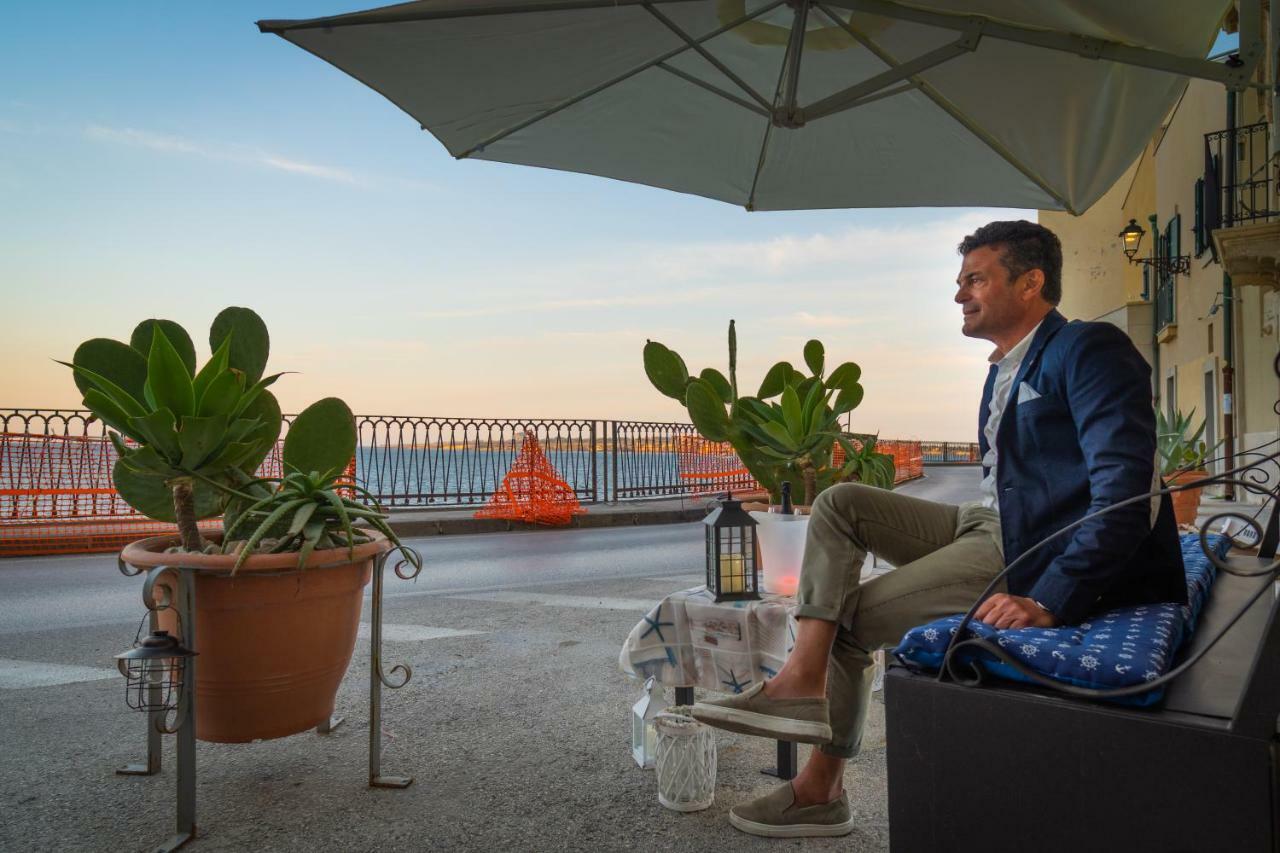 Suite Ortigia Vista Mare Syrakusa Exteriör bild